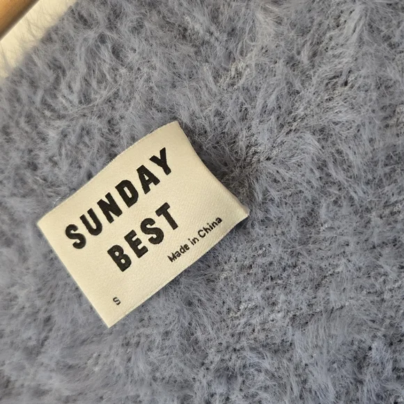 Sweater - Picture 6 of 8